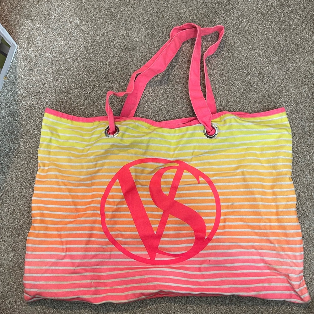Victoria’s Secret tote bag